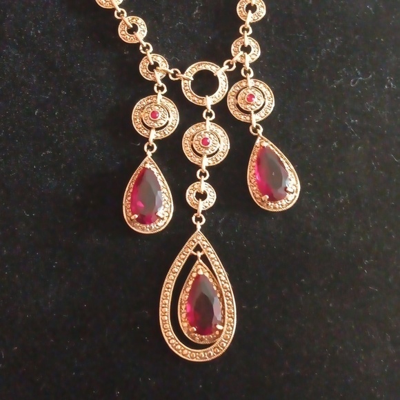 Gold Tone Garnet Dangle Tear Drop Necklace - Picture 2 of 12